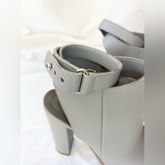Vince Joanna Ankle-Strap Leather Booties Gray Leather Heels Shoes - Picture 13 of 16